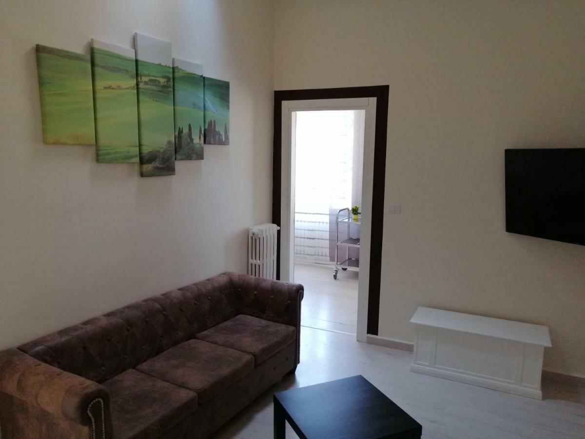 Bed and Breakfast Le Finestre Sulla Piazza Boiano Экстерьер фото